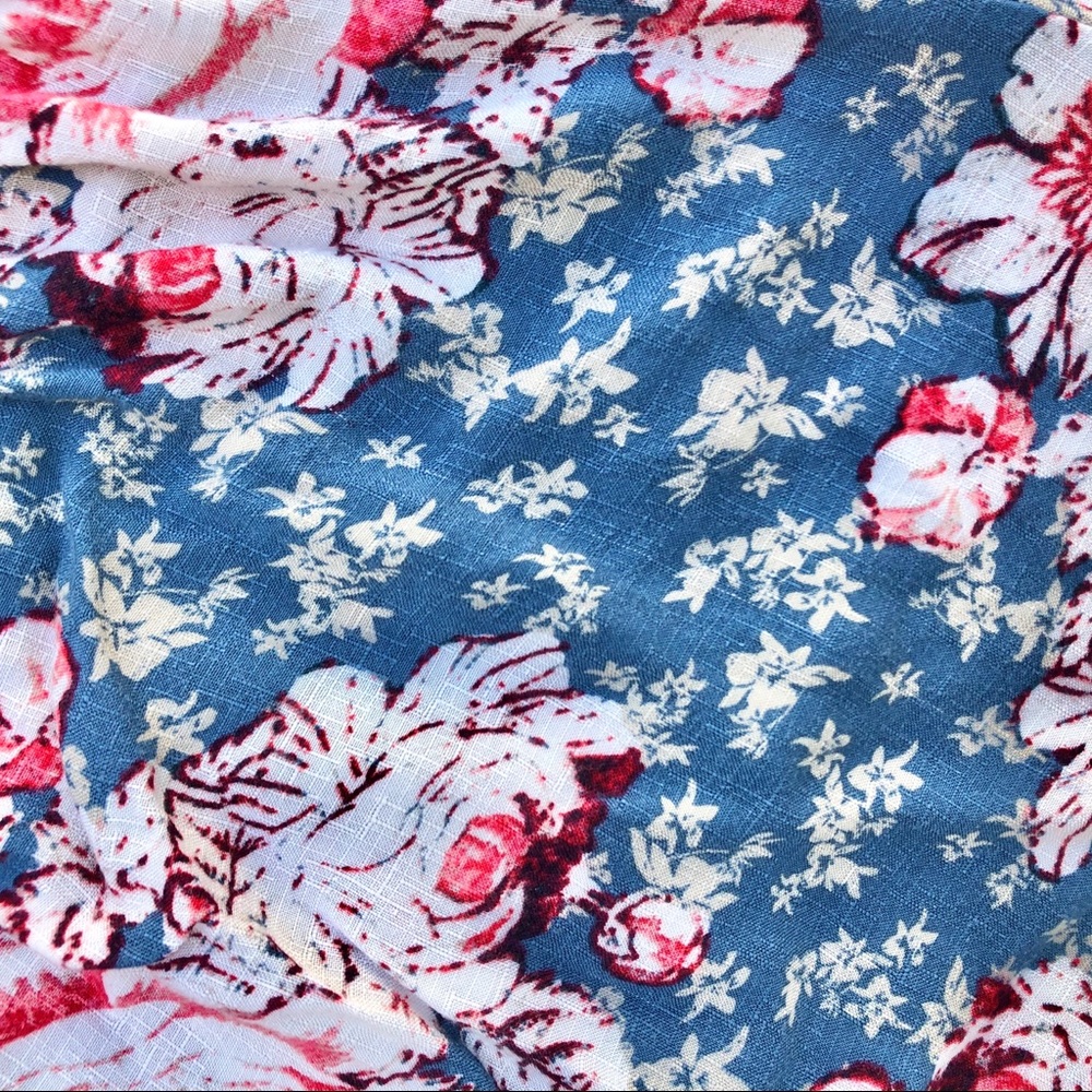 ⚔️SOLD⚔️ Free people elastic waist ruffle floral shorts M - Picture 7 of 10